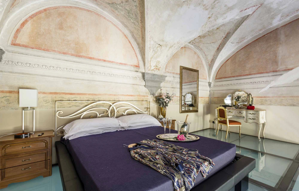 media.Slide-Suite-Raffaello-03-Villa-Guinigi