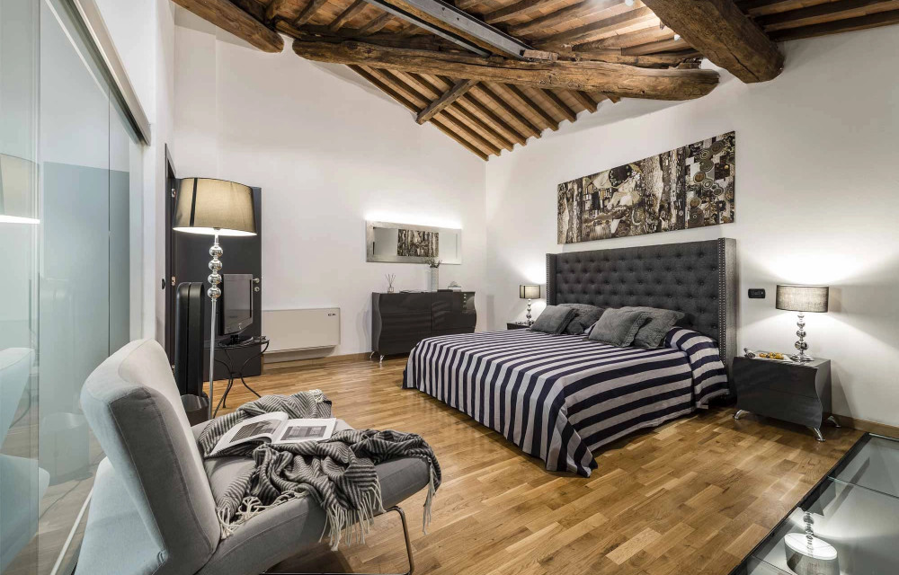 media.Slide-Penthouse-Giotto-01-Villa-Guinigi