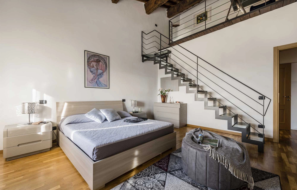 media.Slide-Suite-Caravaggio-02-Villa-Guinigi