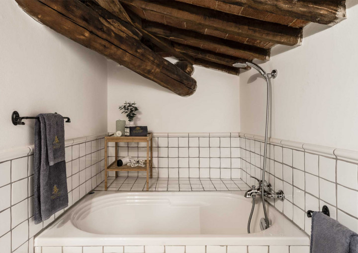 media.Slide-Abeti-03-Villa-Guinigi