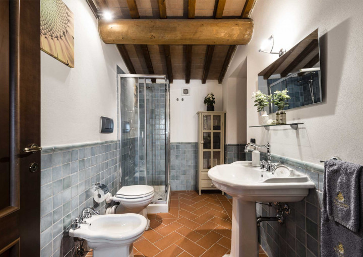 media.Slide-Camelia-03-Villa-Guinigi