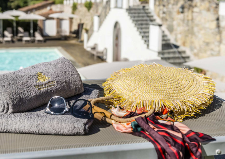 media.Slide-Piscina-04-Villa-Guinigi