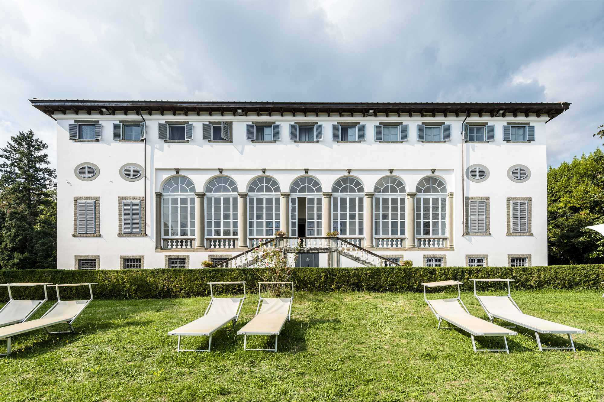 media.Slide-La-Villa-Storica-01-Villa-Guinigi