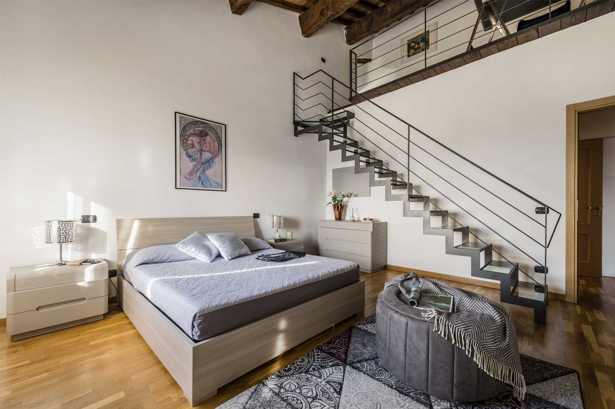 media.Slide-Suite-Caravaggio-02-Villa-Guinigi