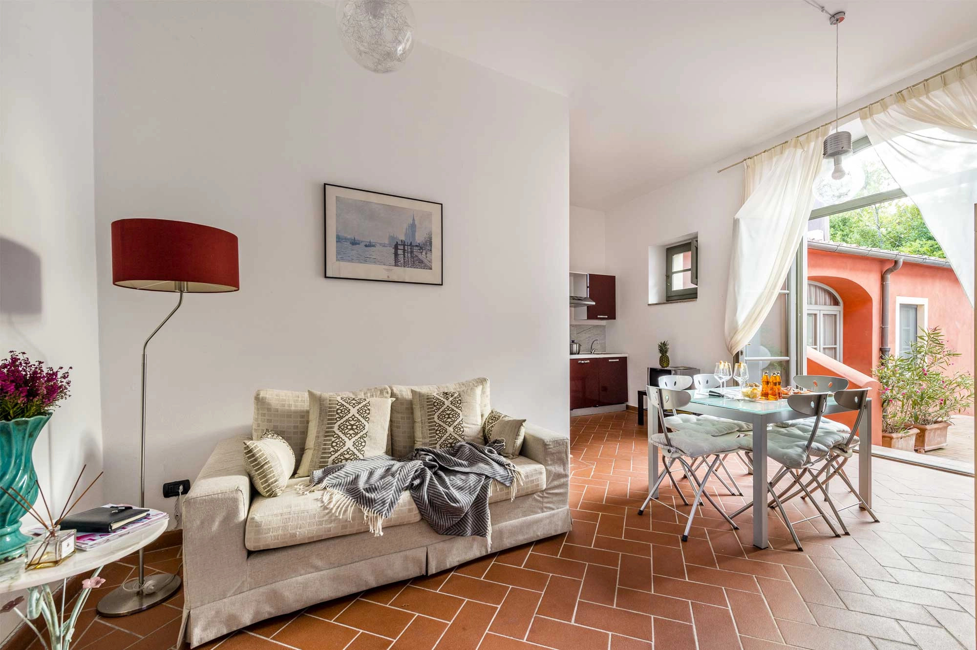 media.Slide-Ortensia-01-Villa-Guinigi