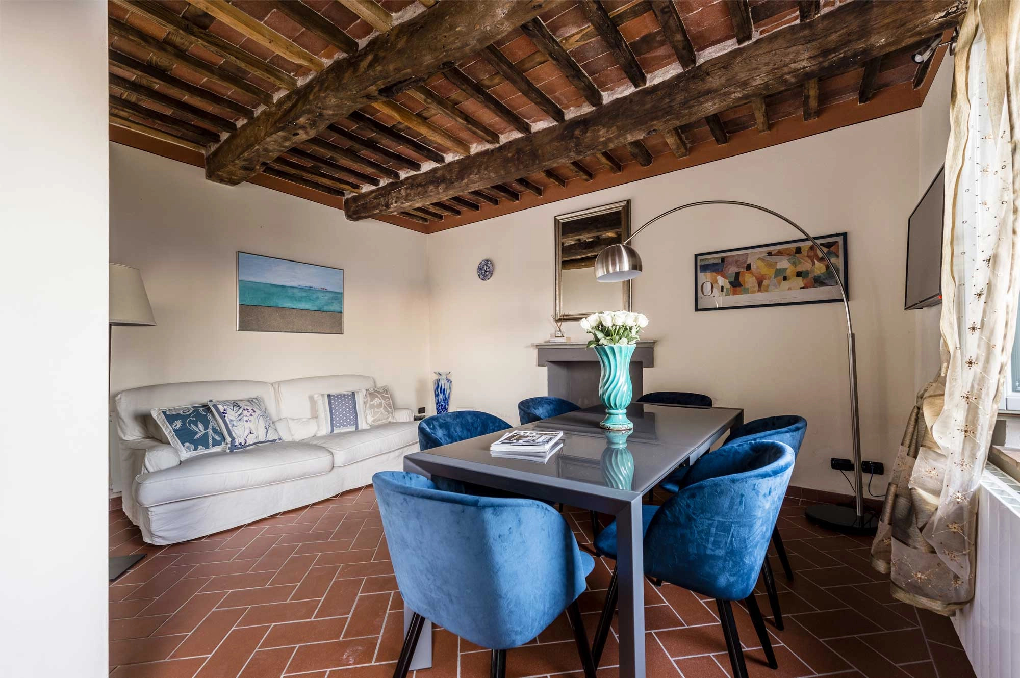 media.Slide-Belvedere-02-Villa-Guinigi