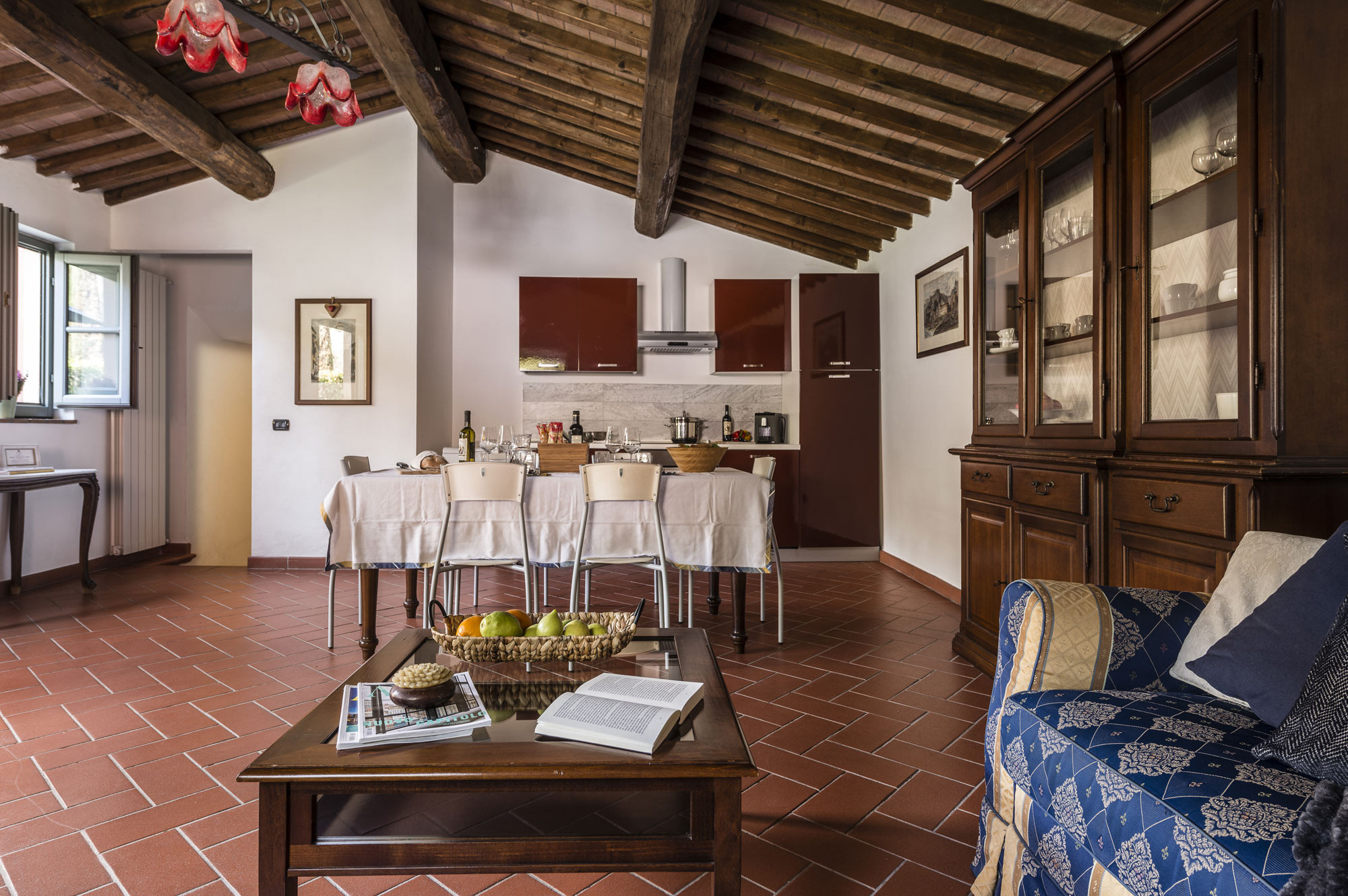 media.Slide-rosnarino-cucina-soggiorno