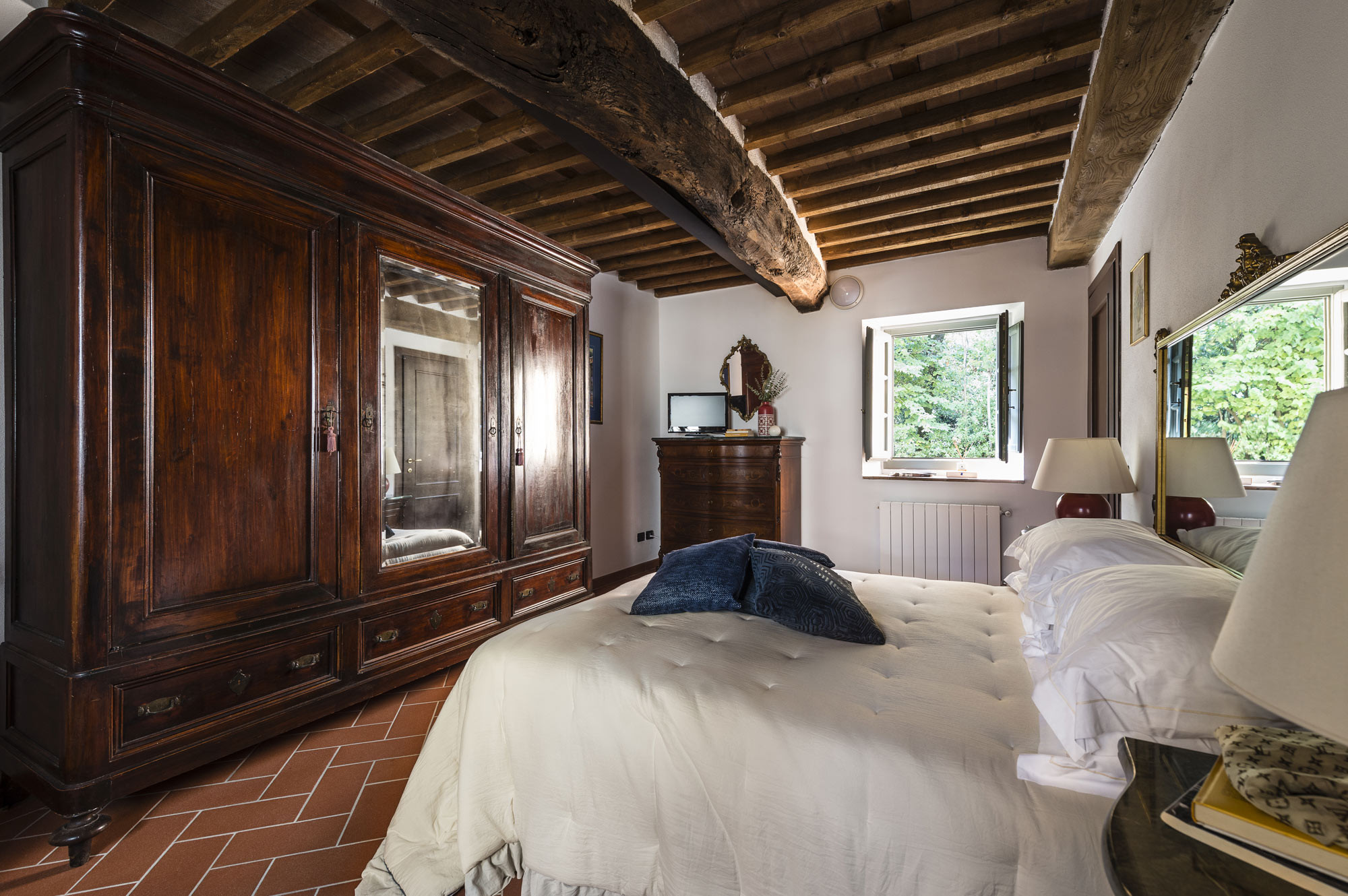 media.Slide-Camelia-camera-matrimoniale