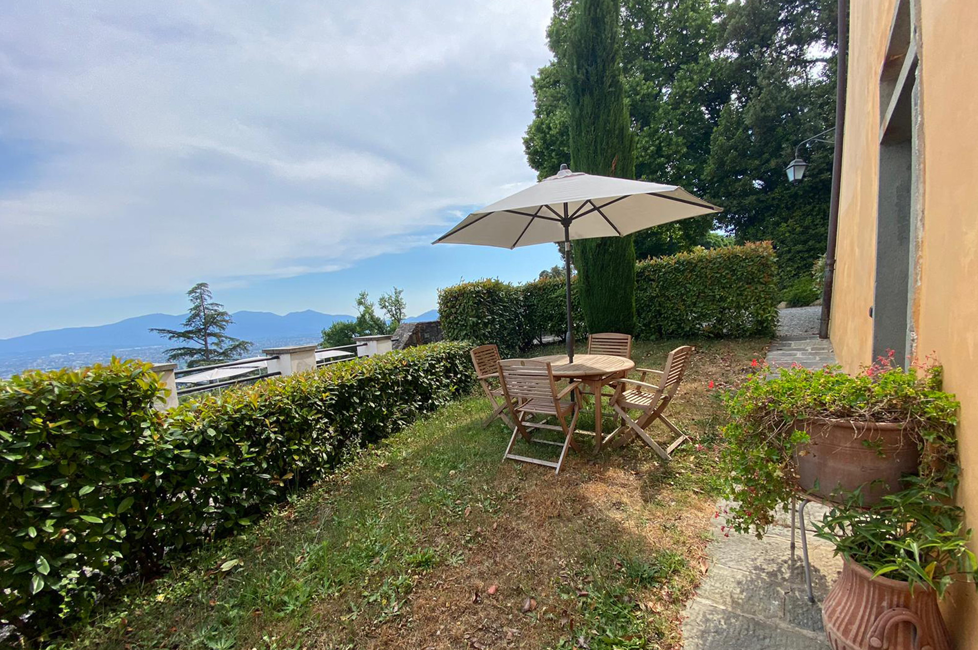 media.slide-photinie3